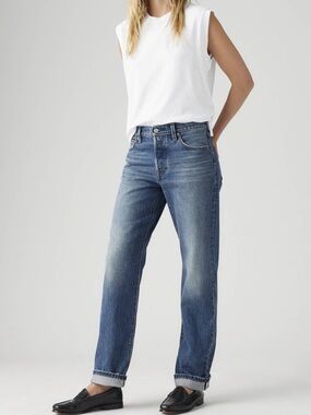 Levis 501 90’s Selvedge Jeans Get on Board medium wash Size 27x30 NWT